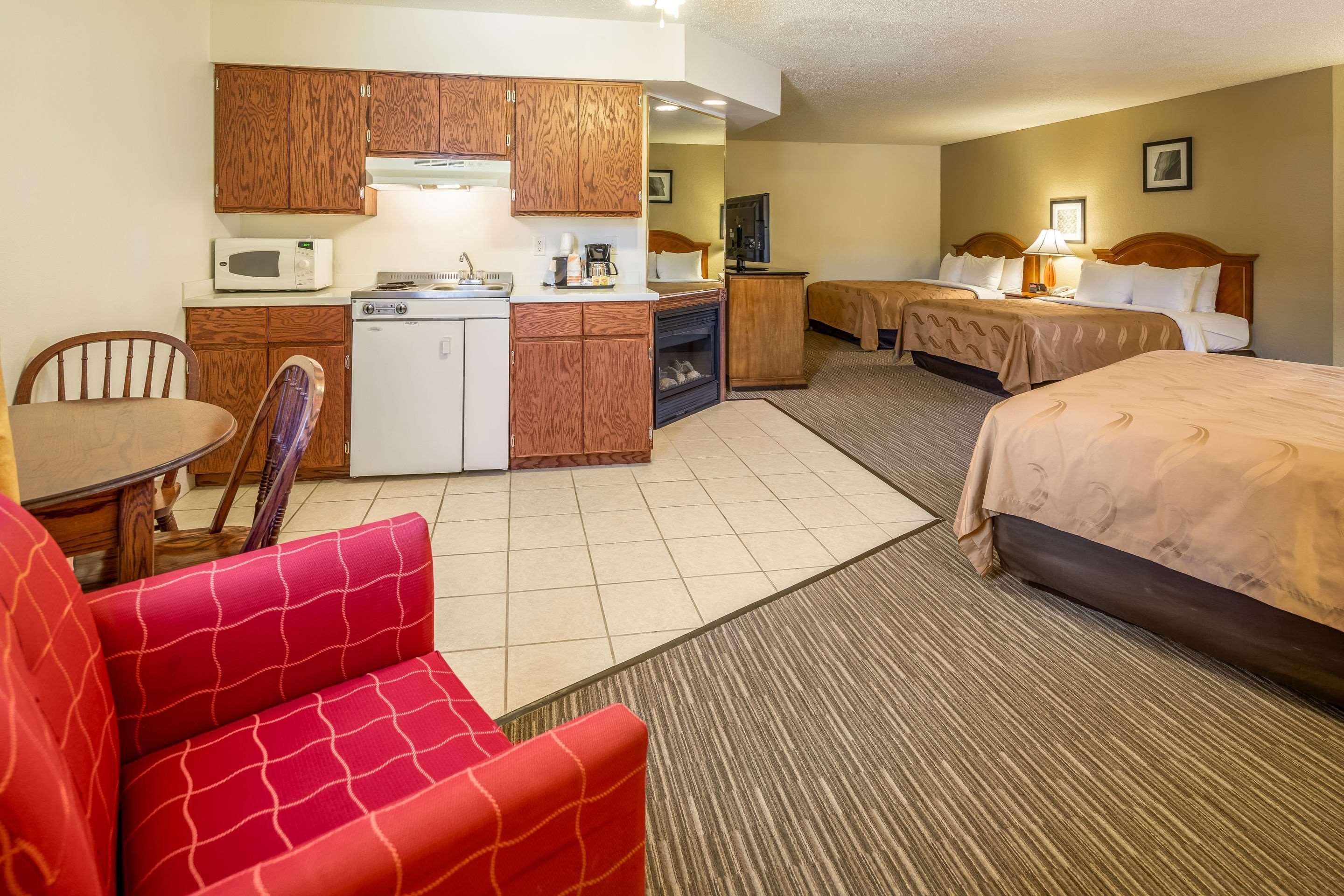 Quality Inn Keystone Near Mount Rushmore Exteriör bild