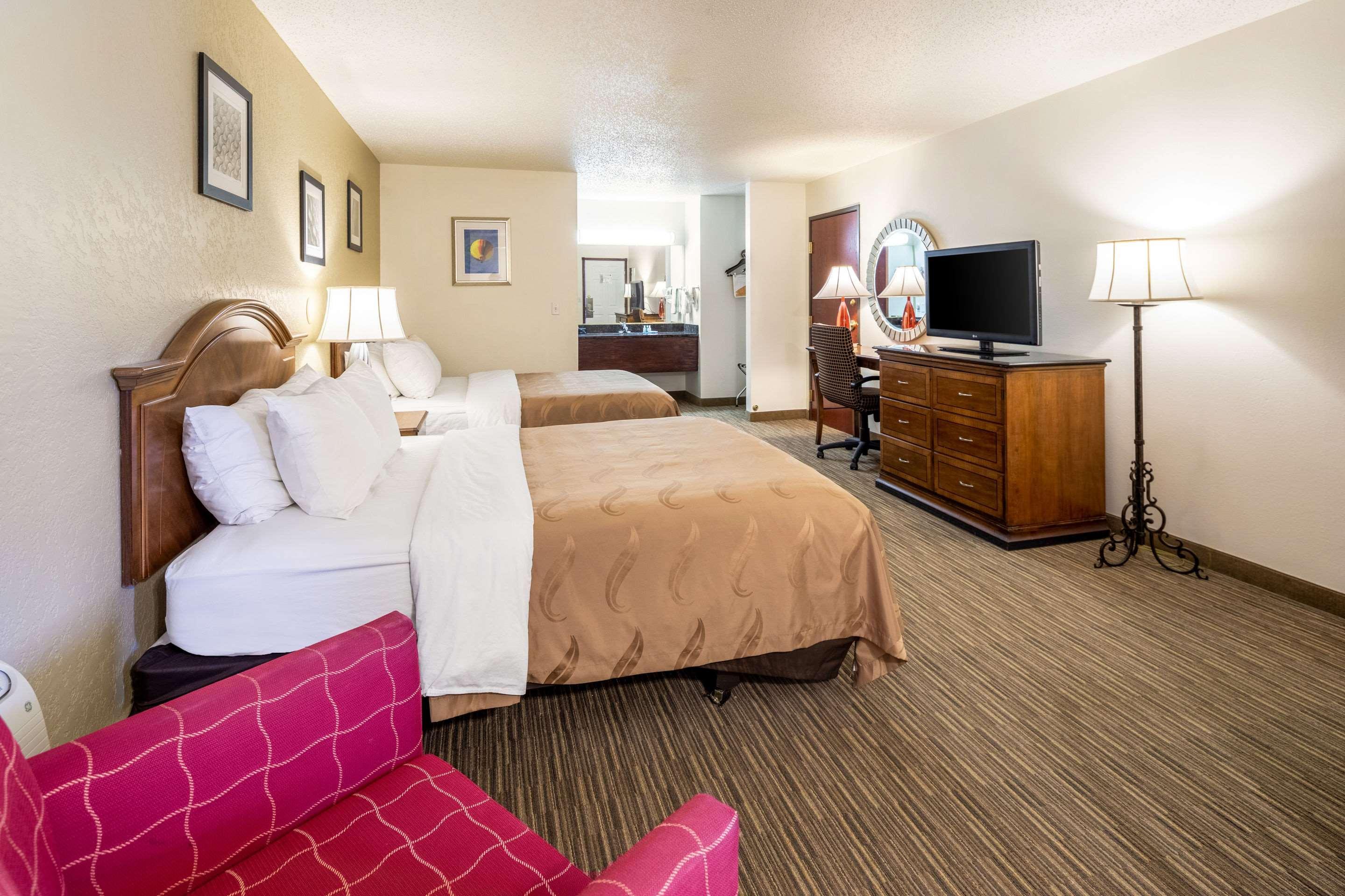 Quality Inn Keystone Near Mount Rushmore Exteriör bild