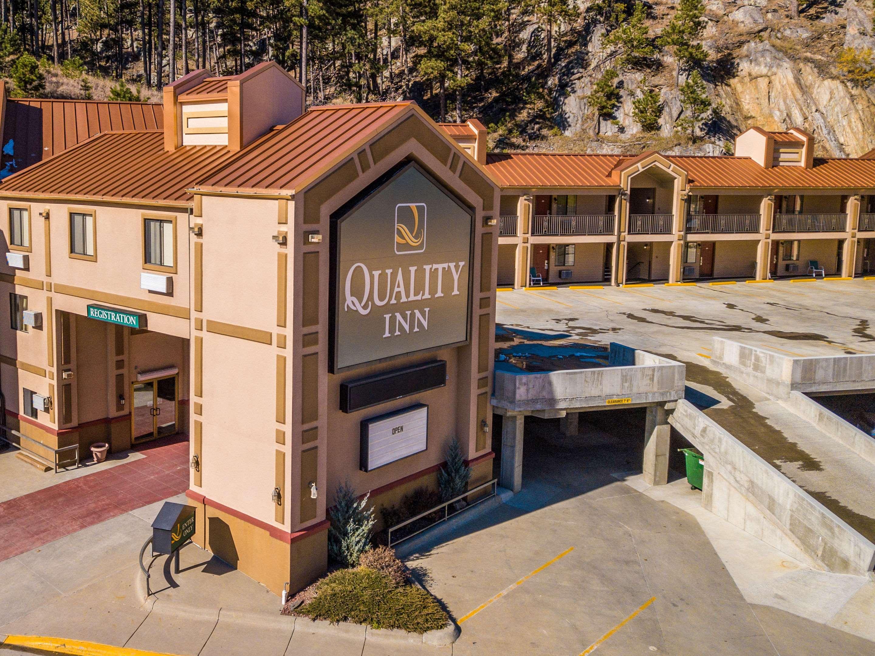 Quality Inn Keystone Near Mount Rushmore Exteriör bild